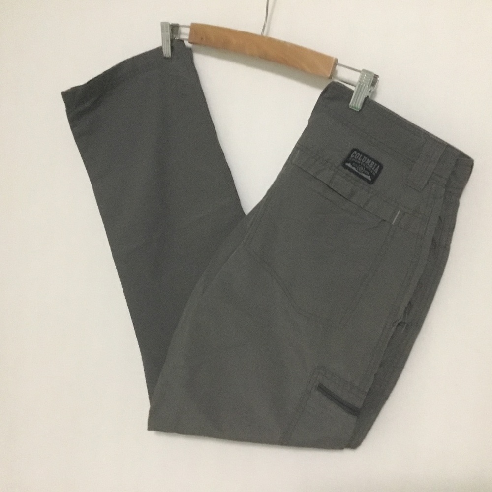 Columbia Sportswear gray pants Men’s Size 32 x 32